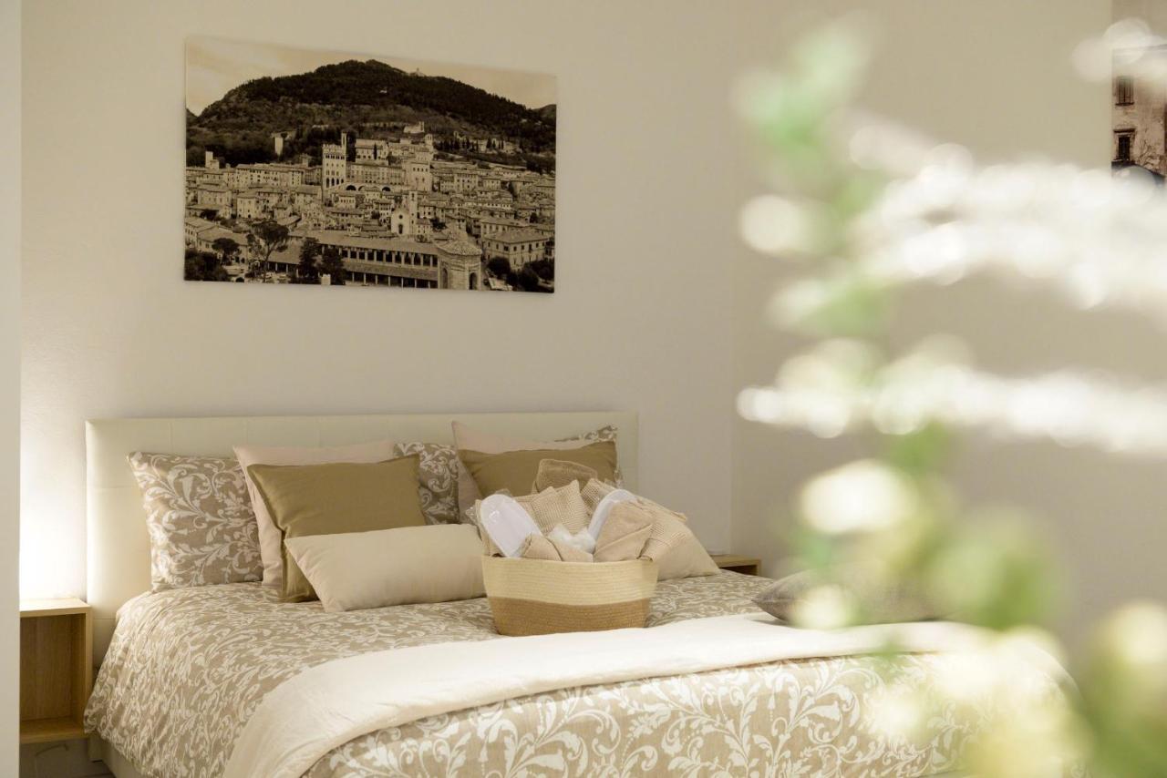 Casa Falcucci Губио Екстериор снимка