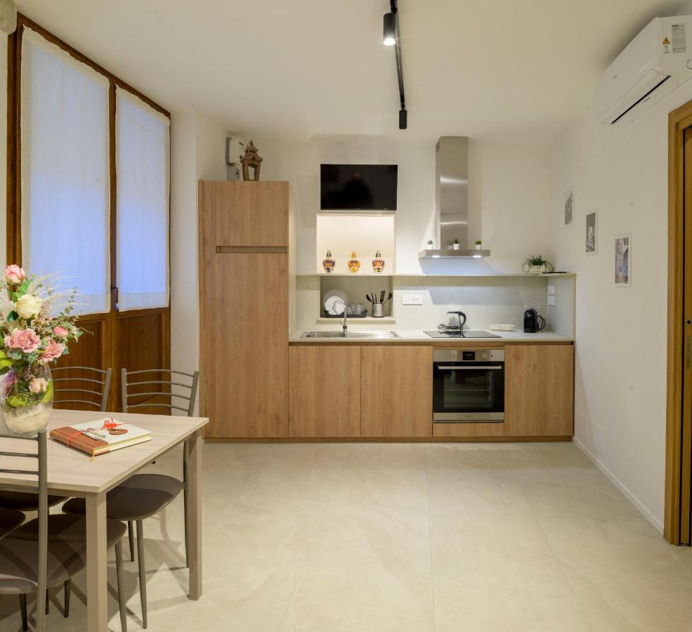 Casa Falcucci Губио Екстериор снимка